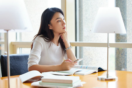 西安工業(yè)大學(xué)MPAcc面試常見問題及回答技巧!