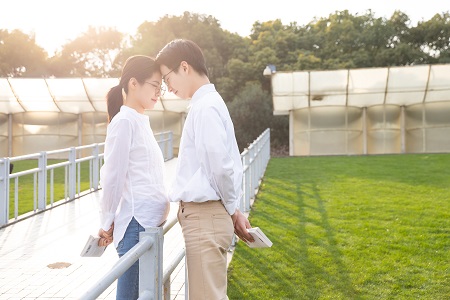 專科報考大連理工大學在職研究生有哪些限制？