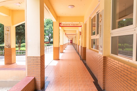 報考同濟大學在職研究生對工作年限有要求嗎？