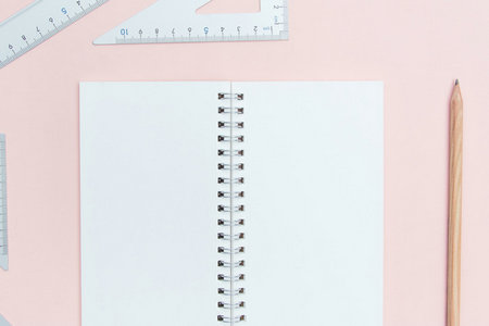 高級(jí)工商管理國(guó)際博士報(bào)考人群 高級(jí)工商管理國(guó)際博士報(bào)考人群