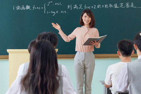 中國語言文學在職研究生報考人群 中國語言文學在職研究生報考人群