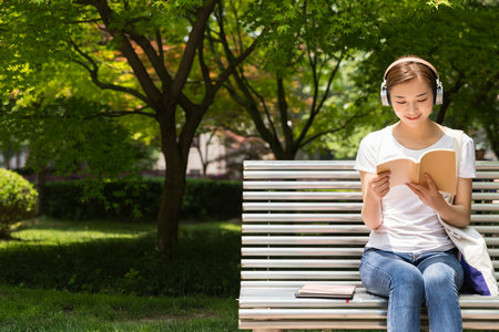 報考藝術學在職研究生大概要多少錢