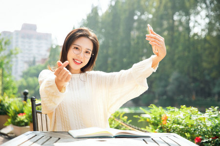 中共黨史在職研究生學(xué)費(fèi)