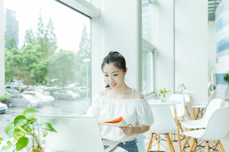 法國巴黎第十二大學報考條件