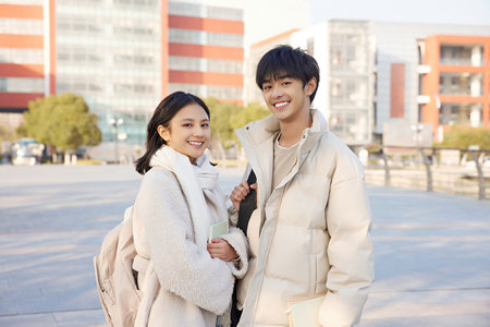 美國布魯克斯大學(xué)國際博士報考條件