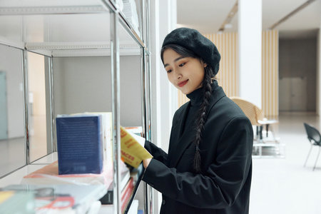 內(nèi)科學(xué)非全日制研究生可以獲得雙證