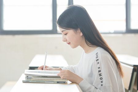 報考藝術學高級研修班的都是哪些人 報考藝術學高級研修班的都是哪些人