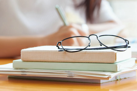 經濟法學在職博士需要考試嗎 經濟法學在職博士需要考試嗎