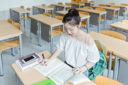 法國ISG高等管理學院國際博士證書 法國ISG高等管理學院國際博士證書