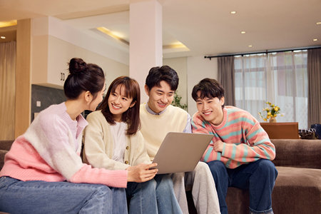 廣東在職研究生哪個學(xué)校好考