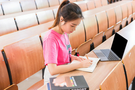 戲曲非全日制研究生就業方向與前景