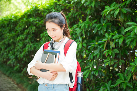 法國高等科學技術與經濟（ISTEC）商業學院國際碩士學費