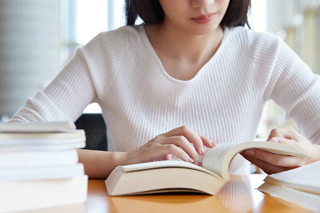 神經(jīng)病學(xué)在職研究生就業(yè)方向與前景 神經(jīng)病學(xué)在職研究生就業(yè)方向與前景