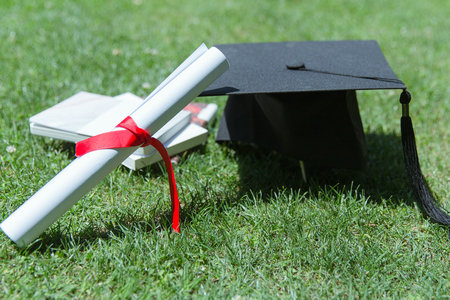 浙江大學(xué)高級(jí)研修班學(xué)費(fèi)一覽表