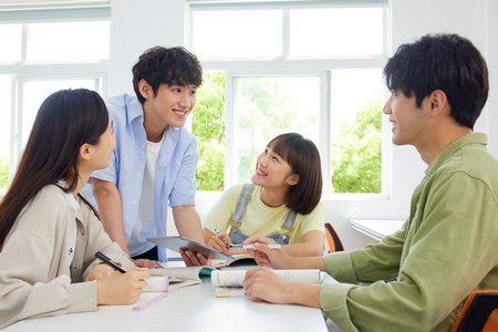 中南大學(xué)MPA報(bào)考條件2025年，從哪里報(bào)名？