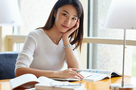 中國(guó)社會(huì)科學(xué)院研究生院高級(jí)研修班報(bào)考條件，怎么報(bào)考？