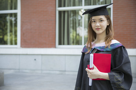 職業經理高級研修班學費 職業經理高級研修班學費