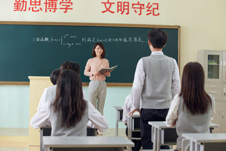 動(dòng)物營(yíng)養(yǎng)與飼料科學(xué)在職研究生就業(yè)方向與前景 動(dòng)物營(yíng)養(yǎng)與飼料科學(xué)在職研究生就業(yè)方向與前景