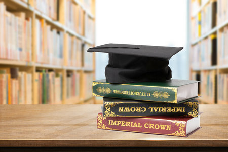 英國密德薩斯大學報名入口 英國密德薩斯大學報名入口