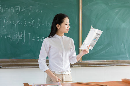 濟(jì)南大學(xué)同等學(xué)力申碩報(bào)名入口2025年