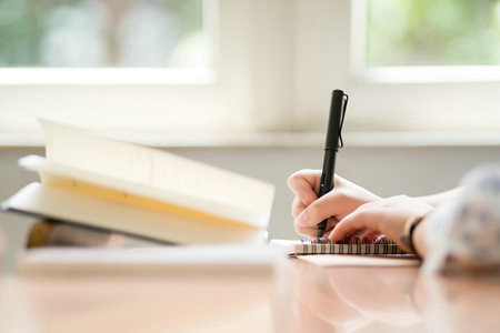 香港都會大學國際博士報考條件及流程2025年