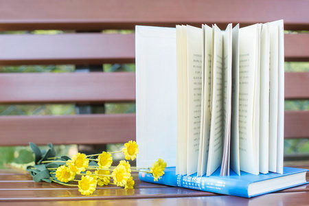 2026清華大學MF考試考什么科目？