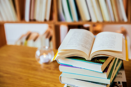 莫斯科國立大學(xué)國際碩士報(bào)名及考試時(shí)間