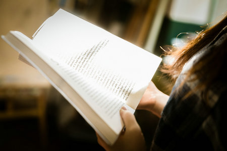 西班牙巴塞羅那大學(xué)國(guó)際碩士考試