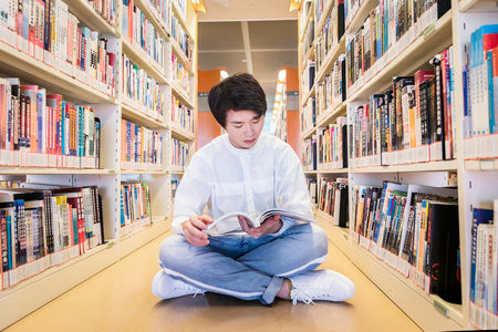 甘肅中醫(yī)藥大學非全日制研究生復試怎么準備？