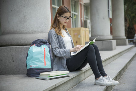 北京第二外國語學院非全日制研究生成績查詢入口 北京第二外國語學院非全日制研究生成績查詢入口