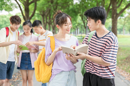 華南師范大學(xué)MPA成績(jī)查詢流程