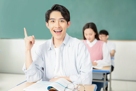 河南理工大學(xué)金融專碩幾月份出成績？