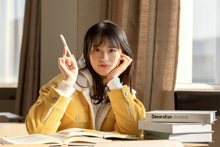 西華師范大學非全日制研究生分數線在哪里看?