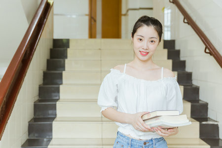 湖南大學MPA分數線每年是固定的嗎？