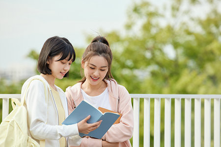 華北理工大學(xué)非全日制研究生過了線就能上嗎?