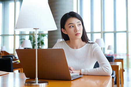 華中科技大學(xué)MPAcc國家線與院校線一樣嗎，影響因素有哪些？