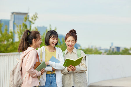 內(nèi)蒙古大學(xué)MBA分?jǐn)?shù)線過(guò)了就能上嗎?