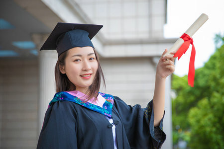 上海理工大學(xué)MBA每年分?jǐn)?shù)線一樣嗎?