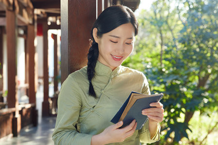 東北大學(xué)MPAcc調(diào)劑一般是幾月份?