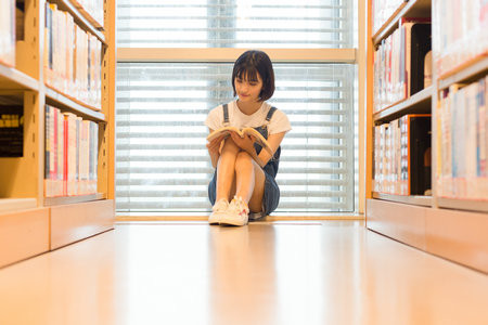 中南林業科技大學非全日制研究生調劑時間一般什么時候？