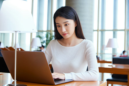 廈門大學(xué)在職研究生英語口譯碩士招生人群 廈門大學(xué)在職研究生英語口譯碩士招生人群