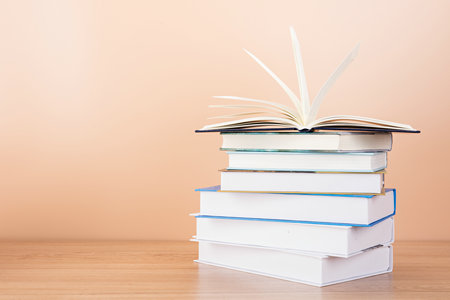 房地產經濟與管理高級研修班招生時間