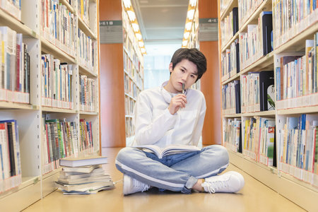 湖北中醫藥大學非全日制研究生招生專業 湖北中醫藥大學非全日制研究生招生專業