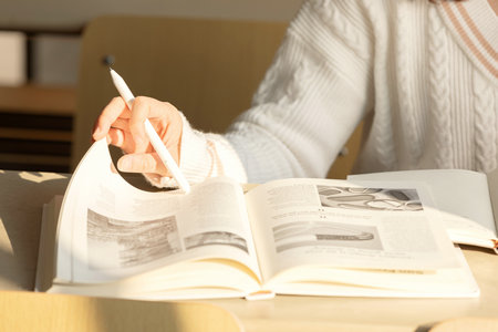 高級工商管理中外合辦招生簡章 高級工商管理中外合辦招生簡章