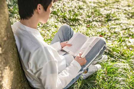 2025年北京工業(yè)大學(xué)在職研究生招生簡(jiǎn)章