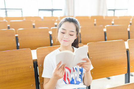 廣東財經(jīng)大學(xué)非全日制研究生招生簡章 廣東財經(jīng)大學(xué)非全日制研究生招生簡章