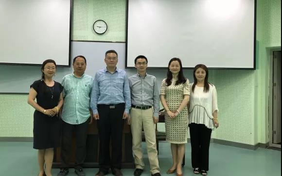 上海財(cái)經(jīng)大學(xué)2019年研究生招生宣講全面展開 上海財(cái)經(jīng)大學(xué)2019年研究生招生宣講全面展開