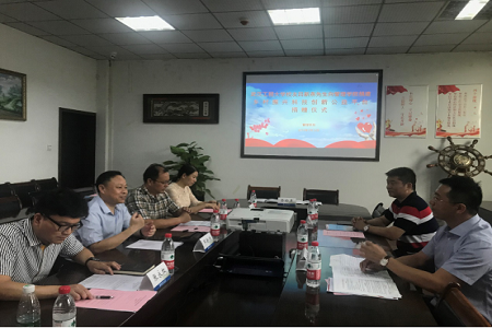 回校助力學院科技創新公益平臺建設圖片01