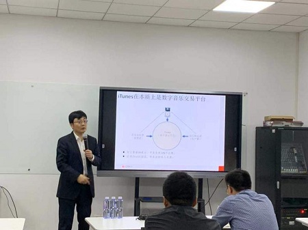 曹仰鋒博士 曹仰鋒博士