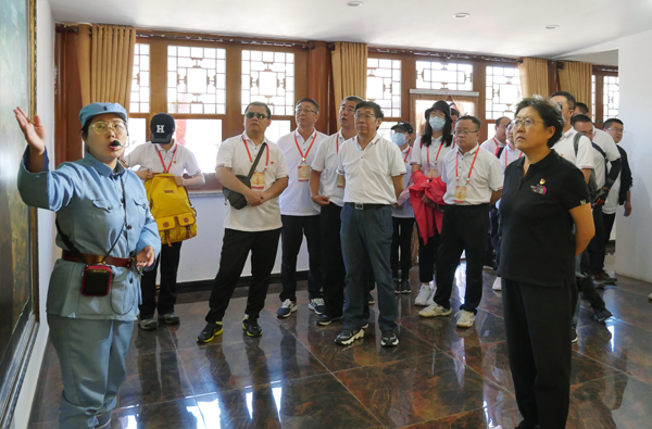 參觀八路軍大青山支隊司令部紀念館 參觀八路軍大青山支隊司令部紀念館